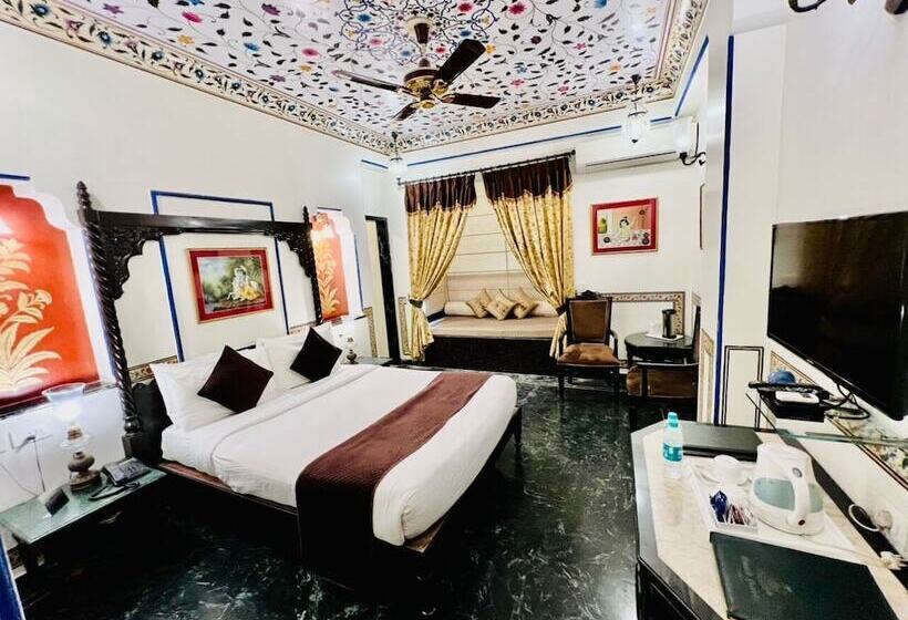 اتاق لوکس, Umaid Mahal A Heritage Style Boutique