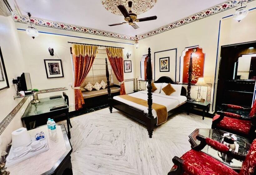 اتاق لوکس, Umaid Mahal A Heritage Style Boutique