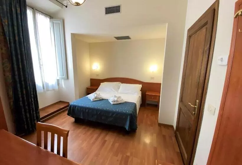 اتاق استاندارد, Soggiorno Madrid