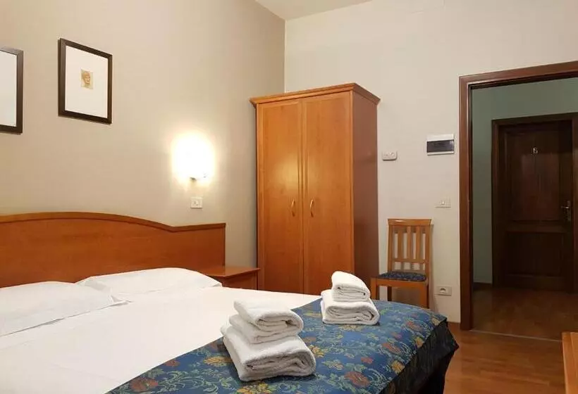 اتاق سوپریور, Soggiorno Madrid