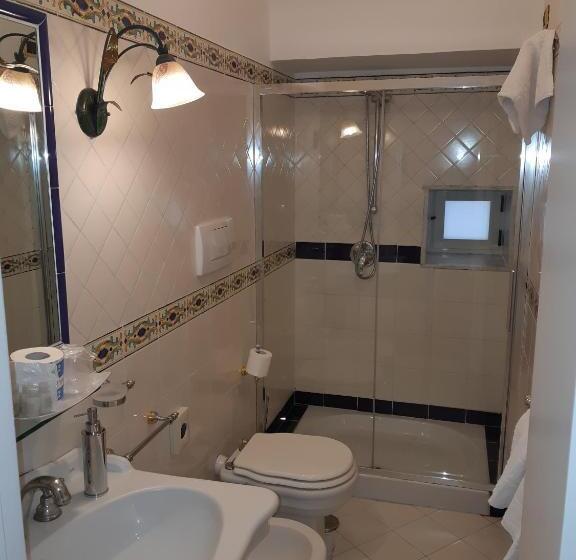 Номер Economy, Antica Repubblica In Amalfi Center At 100mt From The Sea