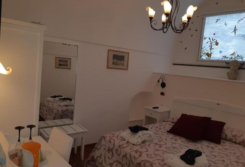 Номер Economy, Antica Repubblica In Amalfi Center At 100mt From The Sea