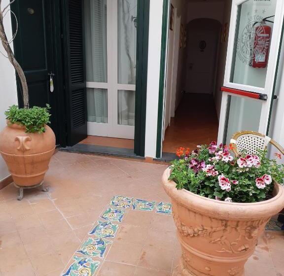 Номер Стандарт Трехместный, Antica Repubblica In Amalfi Center At 100mt From The Sea