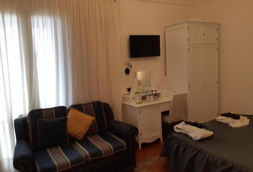 Номер Стандарт Трехместный, Antica Repubblica In Amalfi Center At 100mt From The Sea