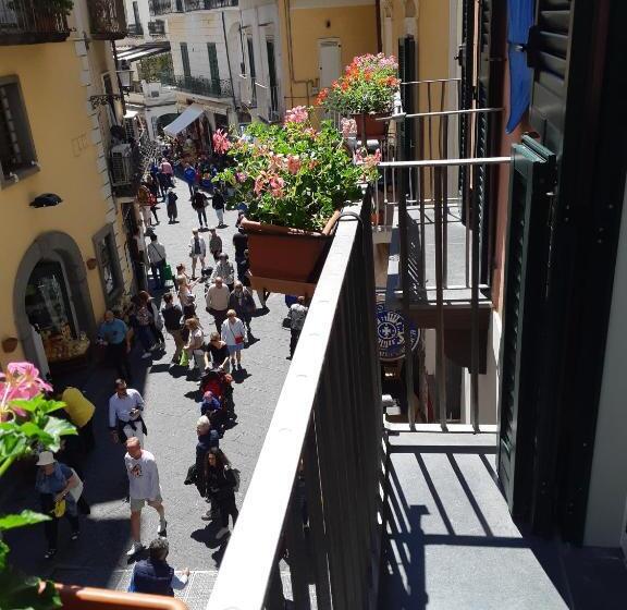 Family Suite, Antica Repubblica In Amalfi Center At 100mt From The Sea