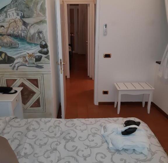 Family Suite, Antica Repubblica In Amalfi Center At 100mt From The Sea