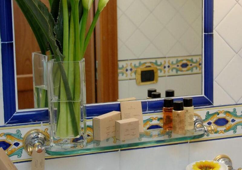 Номер Стандарт, Antica Repubblica In Amalfi Center At 100mt From The Sea