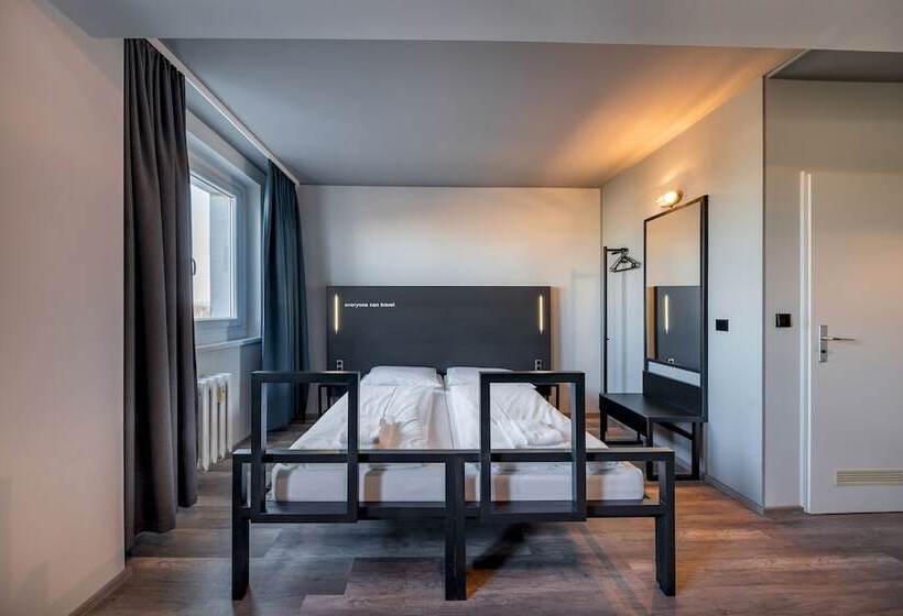 Habitació Estàndard, a&o München Hackerbrücke