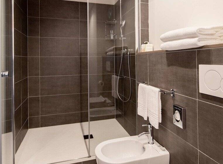 سوییت جونیور, Best Western Aries