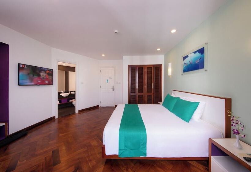 اتاق لوکس, êmm Hotel Hue