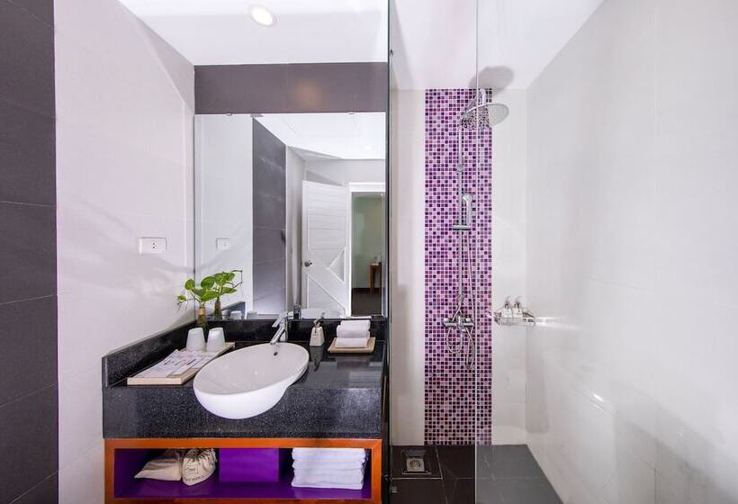 اتاق سوپریور, êmm Hotel Hue