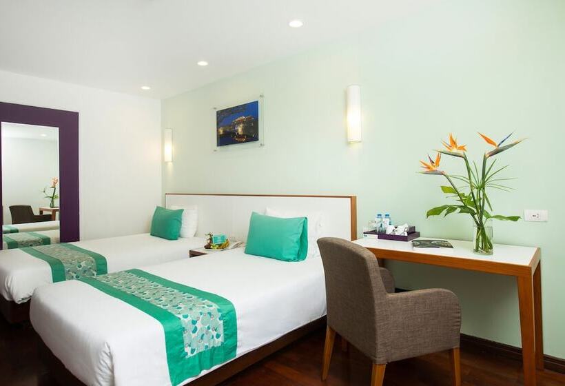 اتاق سوپریور, êmm Hotel Hue