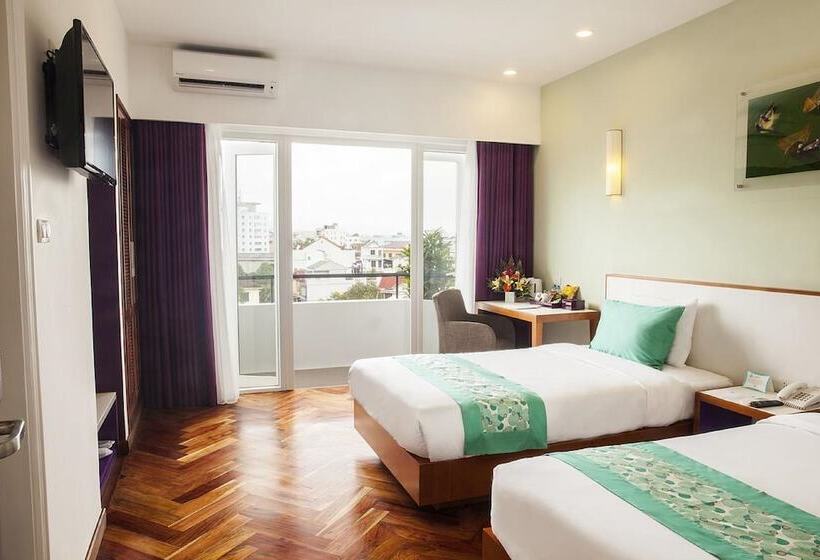 اتاق لوکس, êmm Hotel Hue