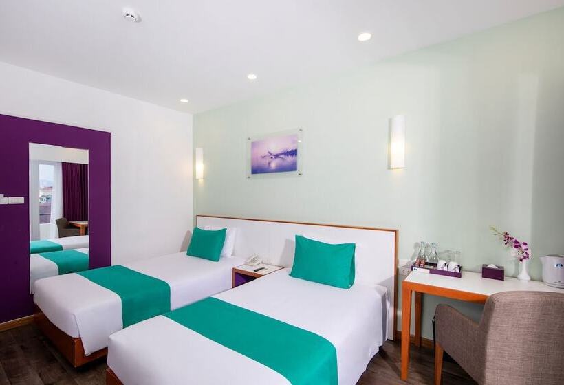 اتاق سوپریور, êmm Hotel Hue