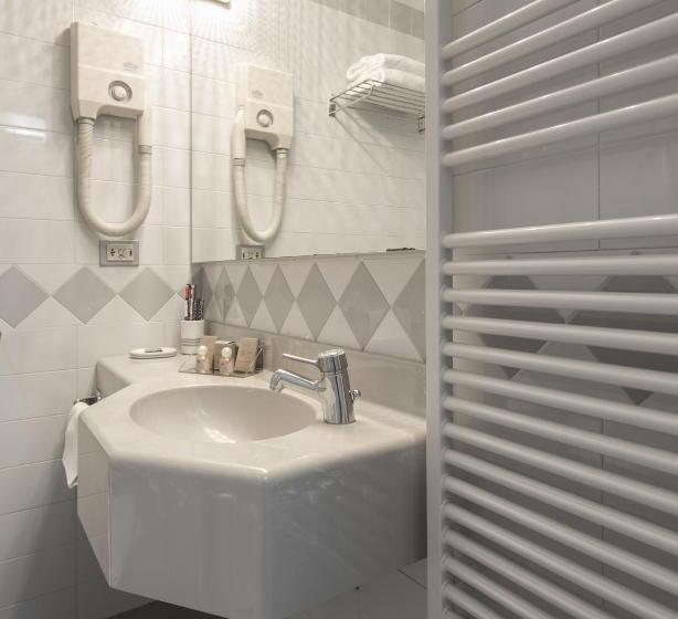 Номер Стандарт Индивидуальный, Falco D'oro