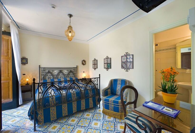 수피리어 룸 바다 전망, La Tonnarella