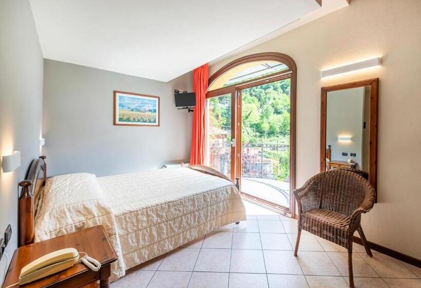 Номер Стандарт с Балконом, Locanda Sant' Anna