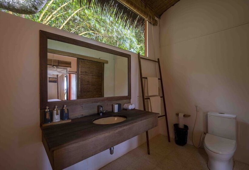 اتاق سوپریور با چشم‌انداز دریا, Mango Bay Resort