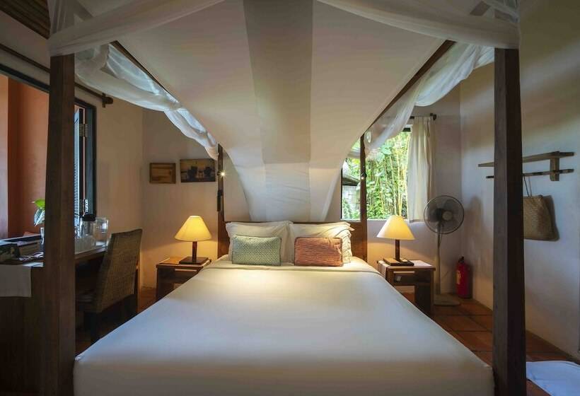 اتاق سوپریور با چشم‌انداز دریا, Mango Bay Resort