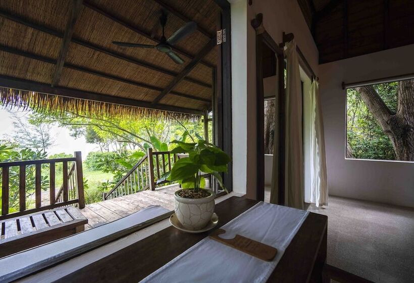 بانگلوی لوکس, Mango Bay Resort