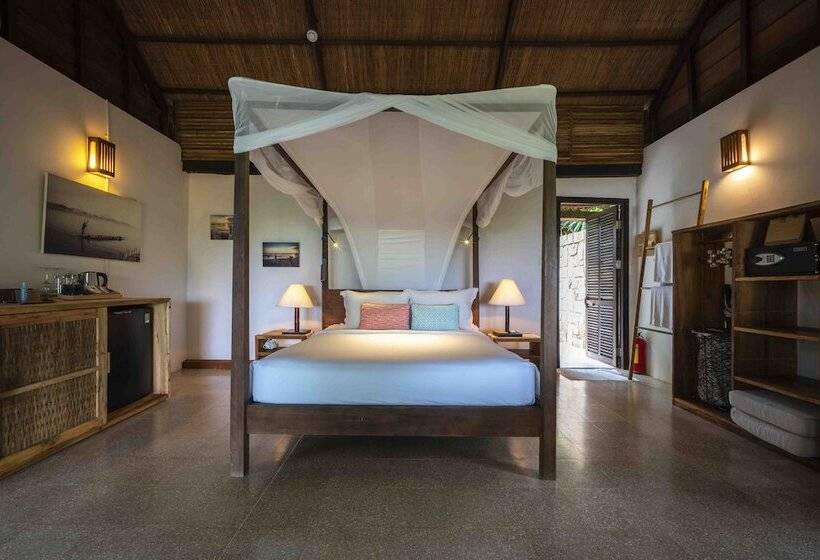 بانگلوی لوکس, Mango Bay Resort