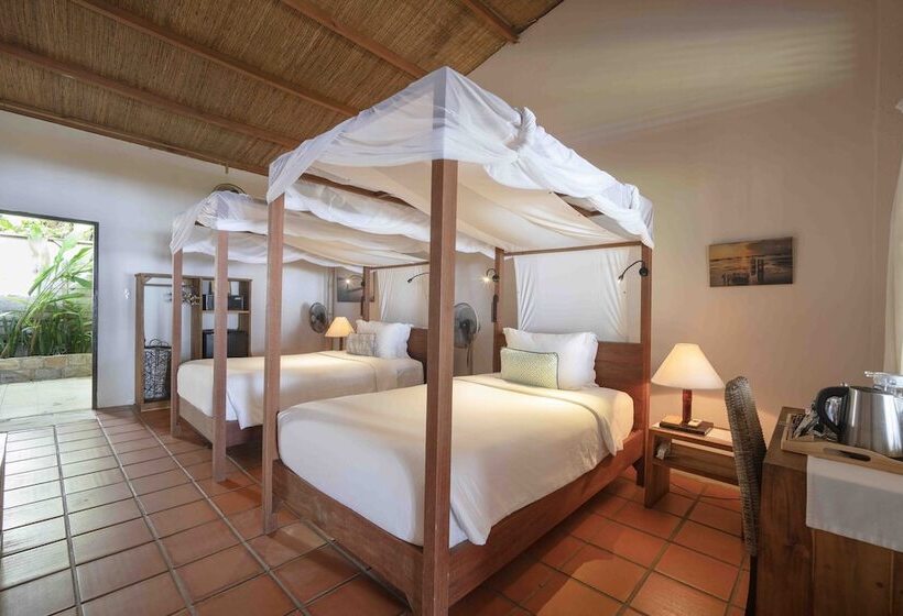 اتاق سوپریور با چشم‌انداز دریا, Mango Bay Resort