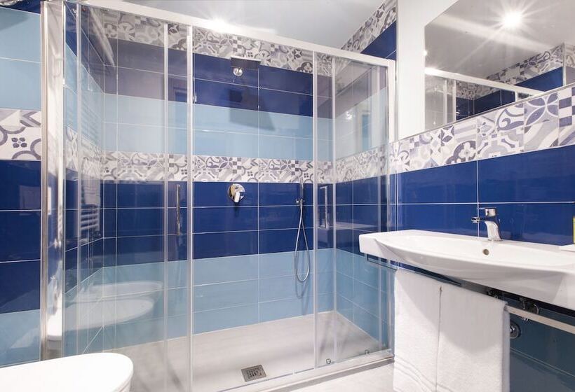 חדר דלוקס, O Sole Mio