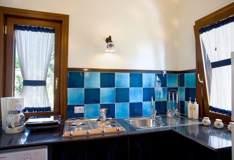 דירת שני חדרים, O Sole Mio