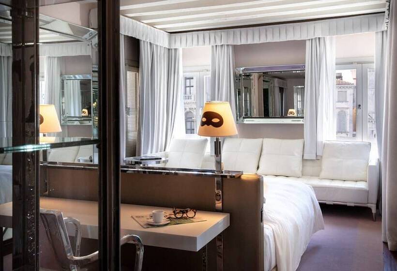 سوییت, Palazzina Grassi