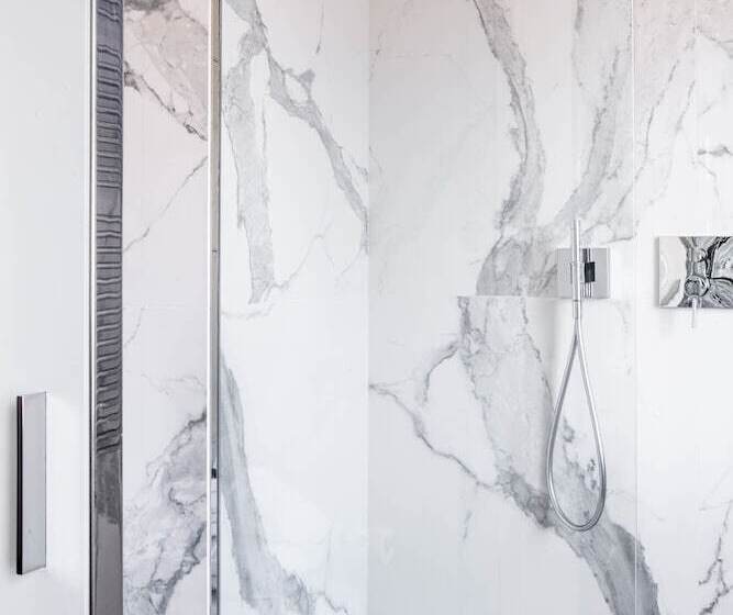 سوییت جونیور, Palazzina Grassi