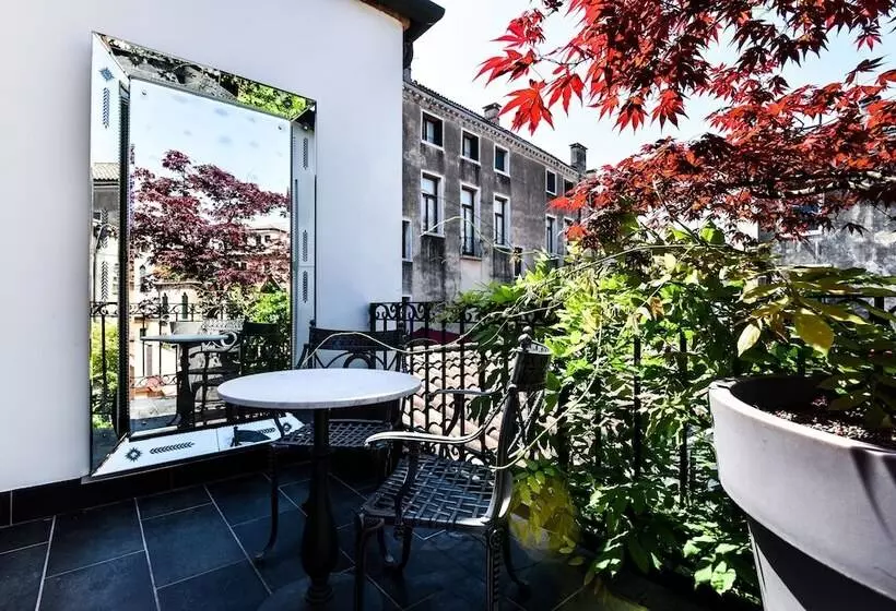 Suite with Terrace