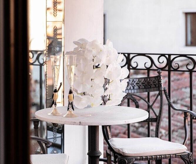 Suite with Terrace, Palazzina Grassi