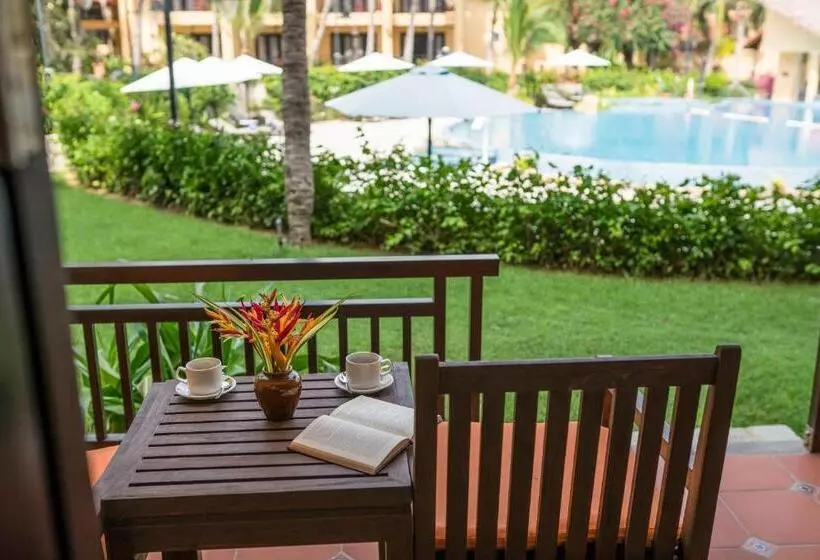 バルコニー付きデラックスルーム, Pandanus Resort