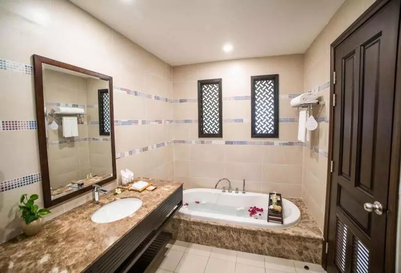 エグゼクティブ スイート、バルコニー付き, Pandanus Resort