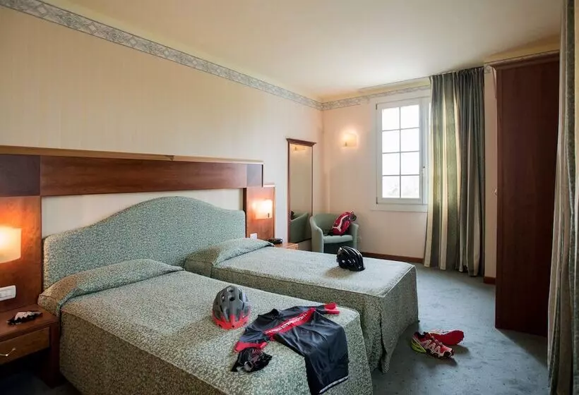 Superior-huone, Phi Hotel Astoria