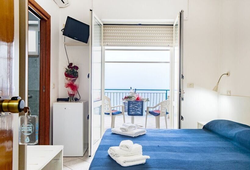 Номер Стандарт, Piccolo Mondo