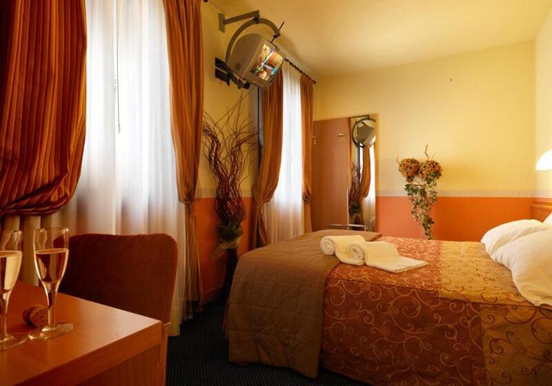 غرفة قياسية, & Residence Roma