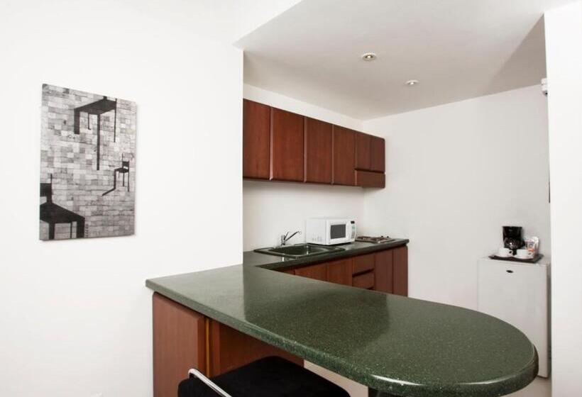 수피리어 룸, Richmond Suites