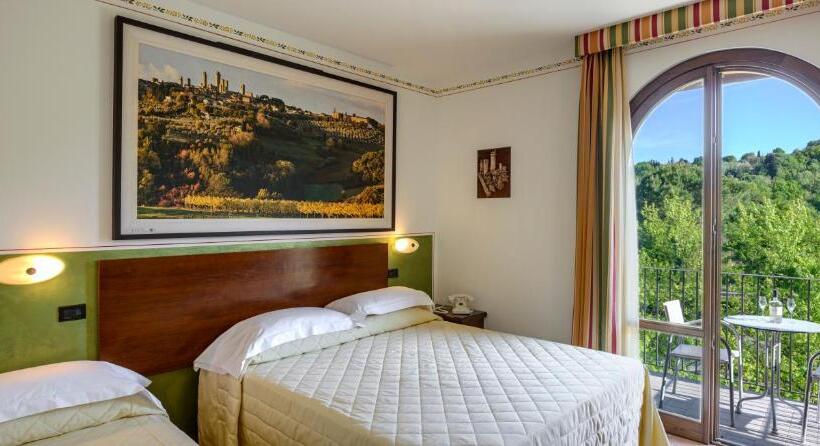 Quarto Triplo Estandar, Sovestro