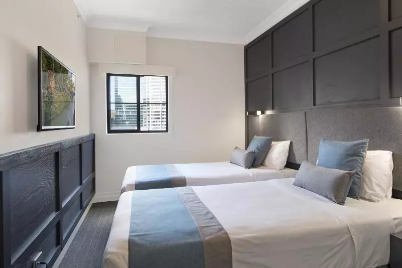 آپارتمان مدیریتی 3 خوابه, Sydney  Harbour Suites