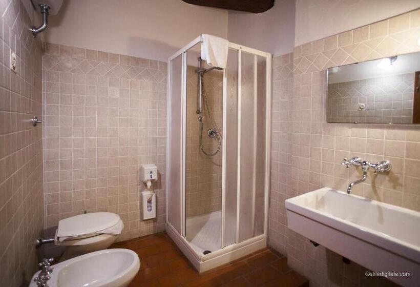 غرفة قياسية ثلاثية, Tenuta Il Burchio