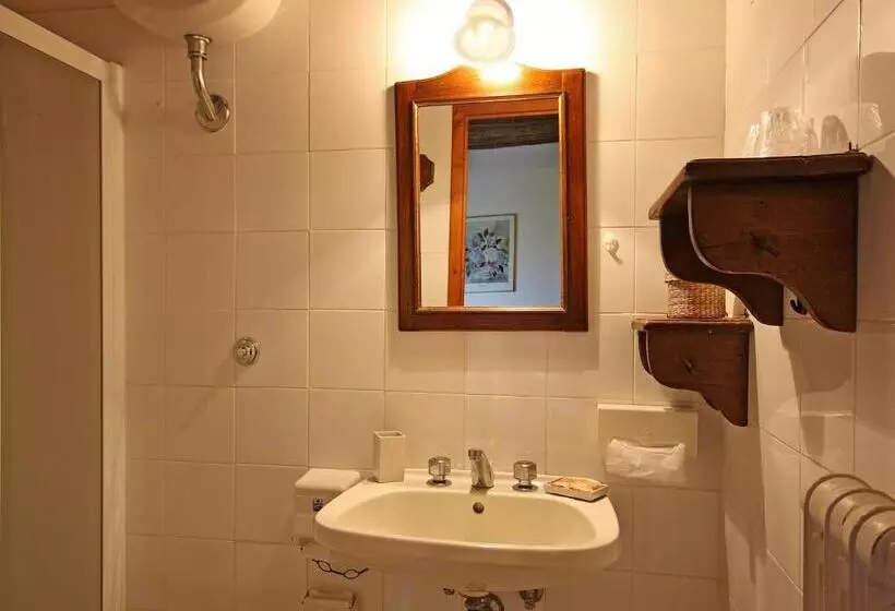 エコノミールーム, Tenuta Il Burchio