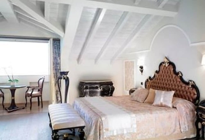 جناح جونيور مطل علي البحيرة, Villa Del Sogno
