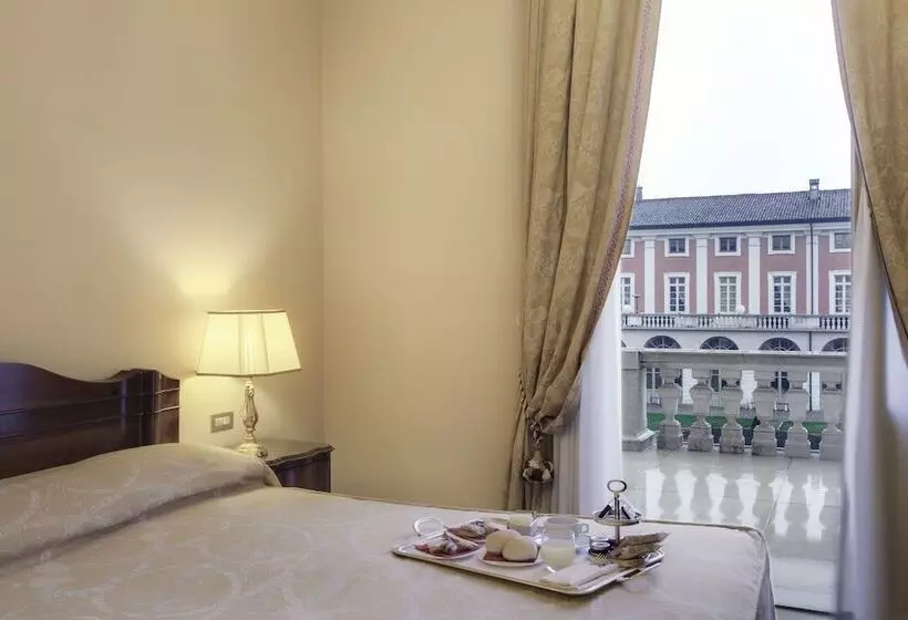 デラックスルーム, Villa Fenaroli Palace