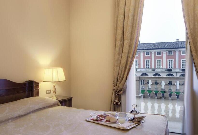 غرفة ديلوكس, Villa Fenaroli Palace