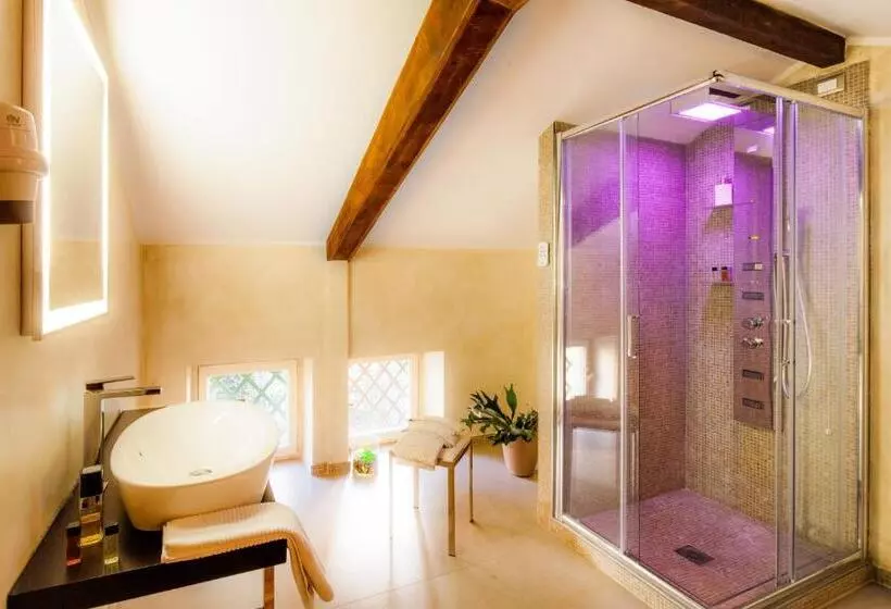 سوییت با چشم‌انداز دریا, Villa Sylva & Spa