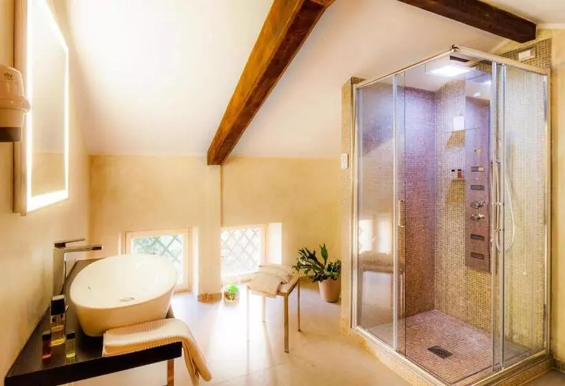 سوییت با چشم‌انداز دریا, Villa Sylva & Spa
