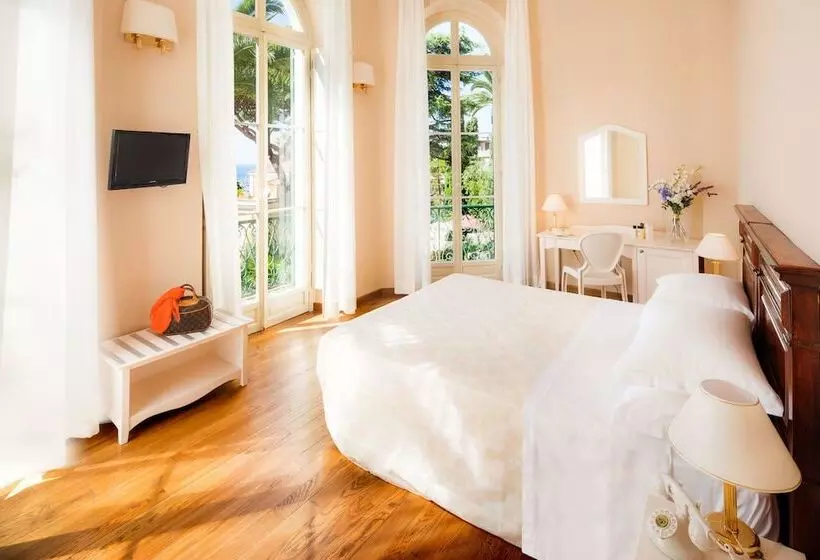 اتاق لوکس با چشم‌انداز دریا, Villa Sylva & Spa