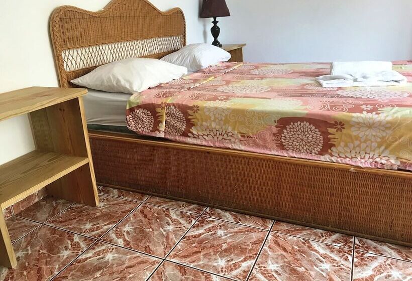 اتاق استاندارد, Plaza Real Resort