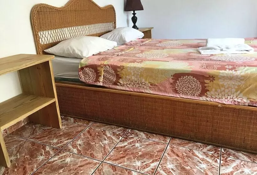 اتاق استاندارد, Plaza Real Resort